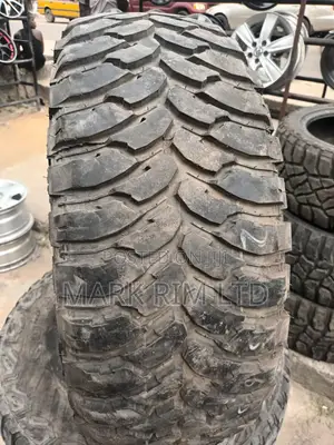 275/65/18lt Tyre