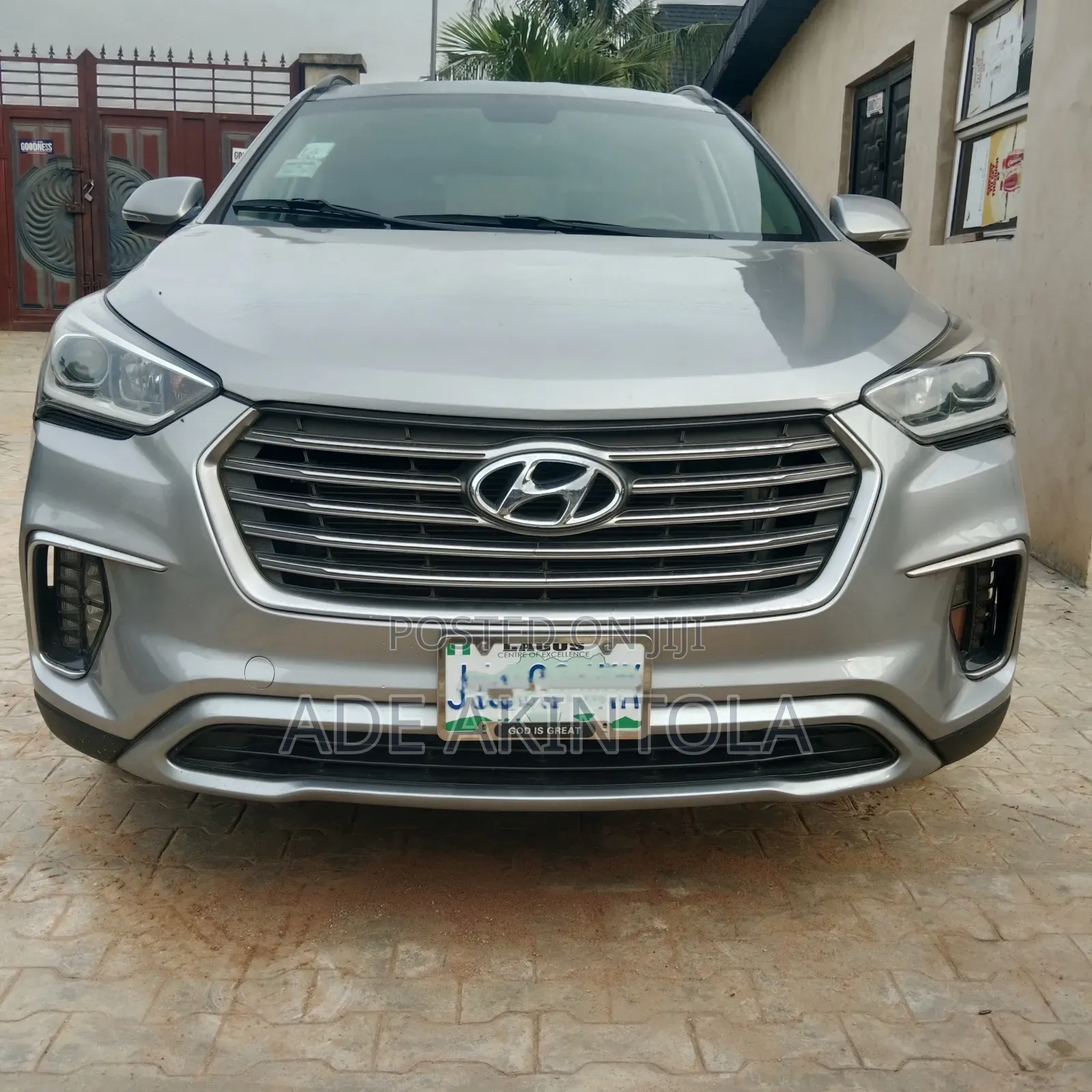 Hyundai H1 2017 Grey