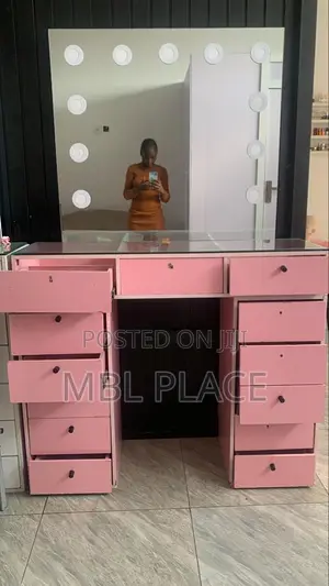 Mirror Table With Lockers