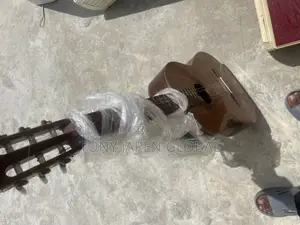 Foreign Used Guitar