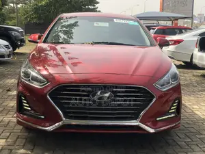 Hyundai Sonata 2018 Red