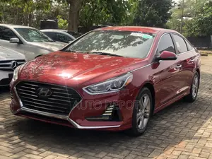 Hyundai Sonata 2018 Red