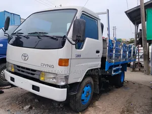 Toyota Dyna200 Normal Hard Drive and Direct Fuel