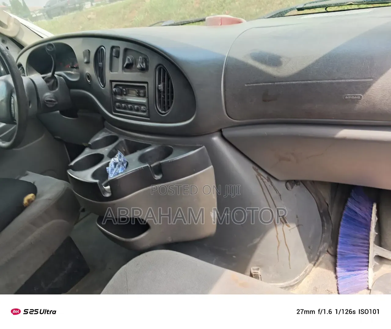 Ford E250 2006 White
