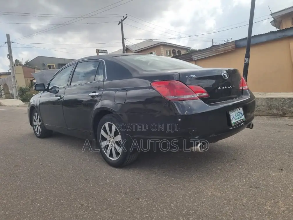 Toyota Avalon 2007 Black