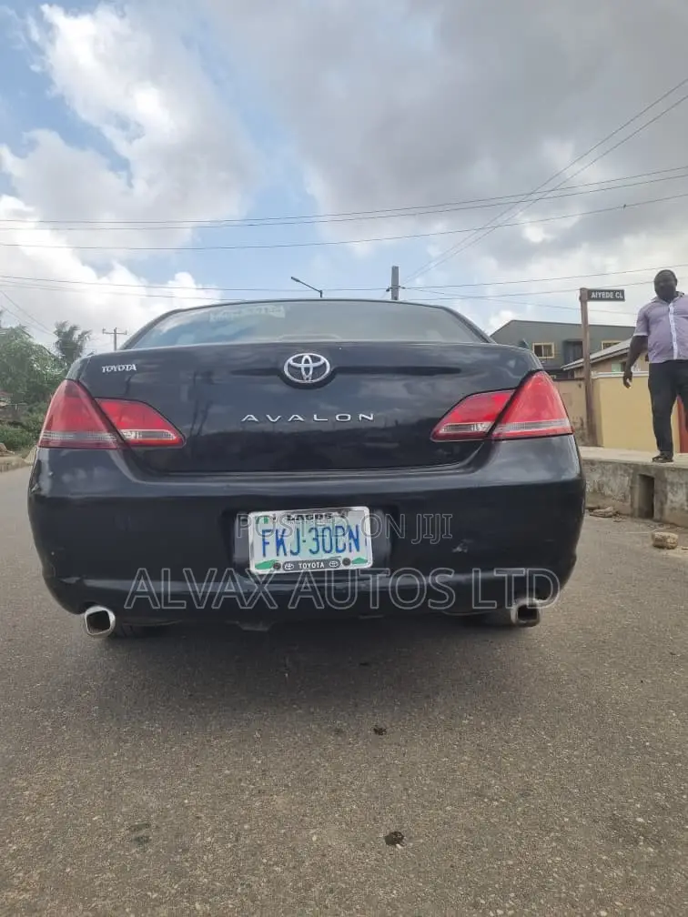 Toyota Avalon 2007 Black