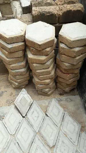Floor Paving Brick Machine -Single Hexagonal Shaped .