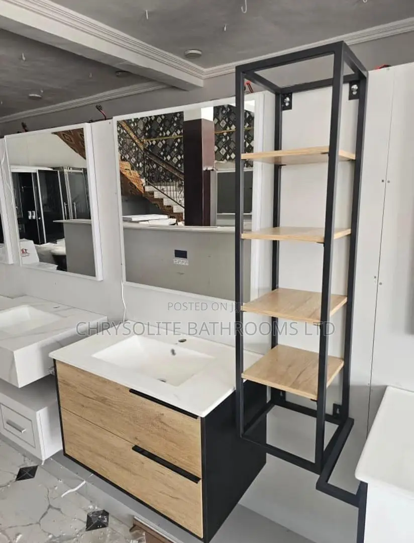 Brown / Bkack Vanity Set X Bluetooth Mirror
