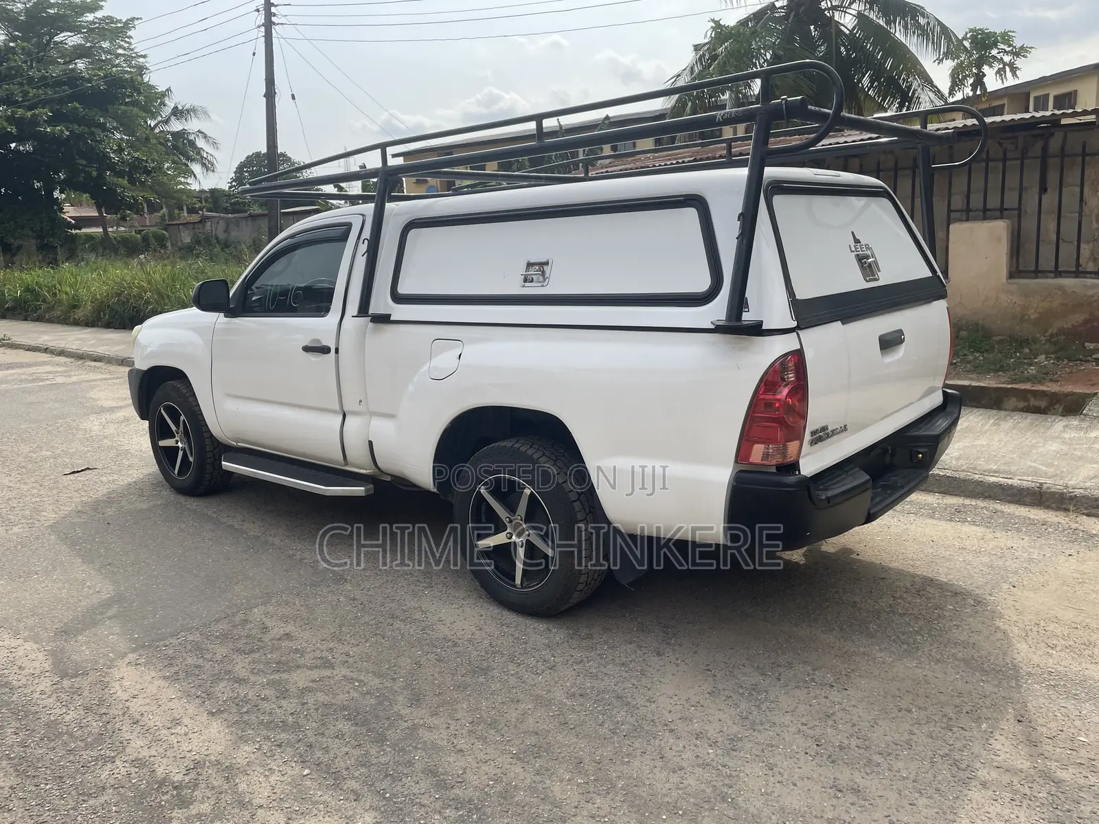 Toyota Tacoma Regular Cab 4x4 2.7L 4-Cyl. 5-Speed Manual 2013 White