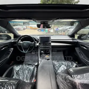 Toyota Avalon 2022 Black