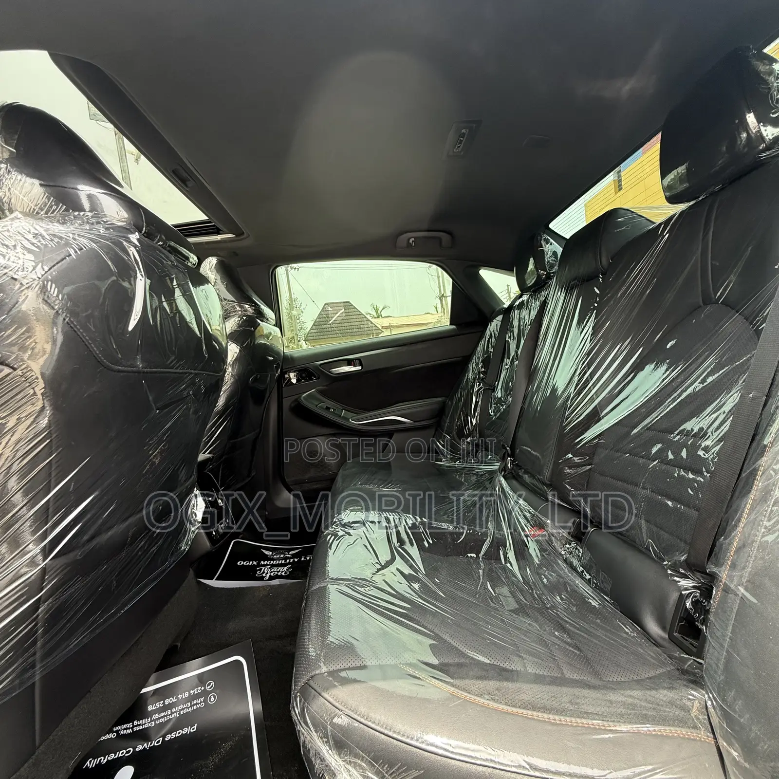 Toyota Avalon 2022 Black