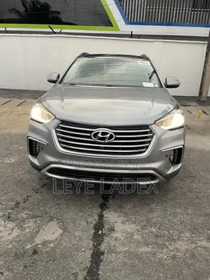 Hyundai Santa Fe Limited Ultimate AWD 2017 Silver