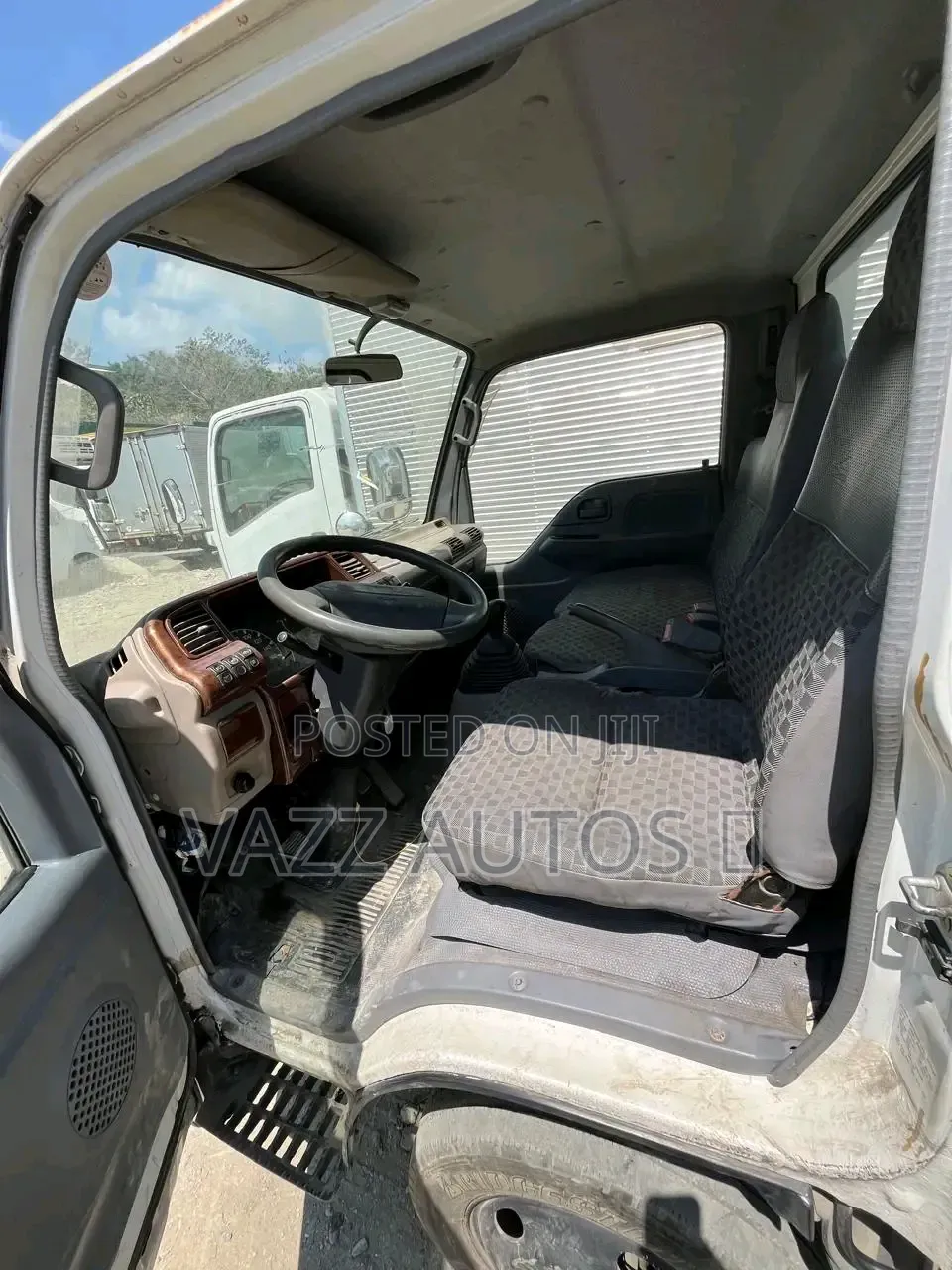 Mazda Dash Titan