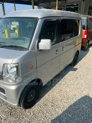 Suzuki Every 2013 White