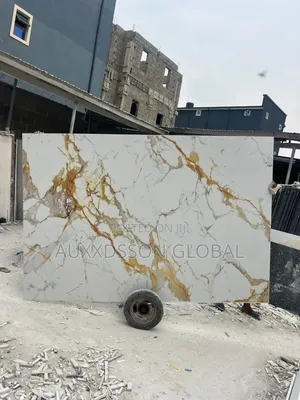 Riyon White Quartz Slabs