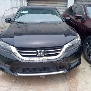 Honda Accord Touring V-6 4dr Sedan (3.5L 6cyl 6A) 2014 Black