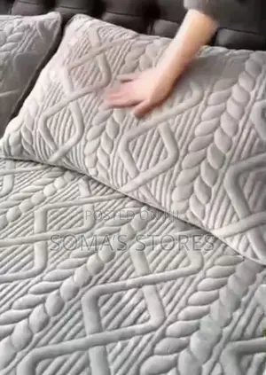6 by 7 High Quality Royal Bed Spread