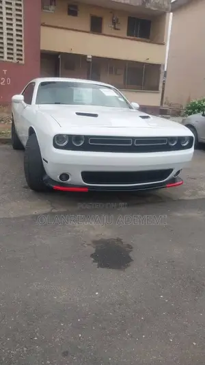 Dodge Challenger SXT 2dr Coupe (3.6L 6cyl 8A) 2015 White