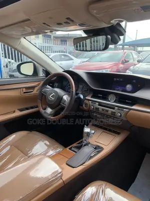 Lexus ES 2016 Gold