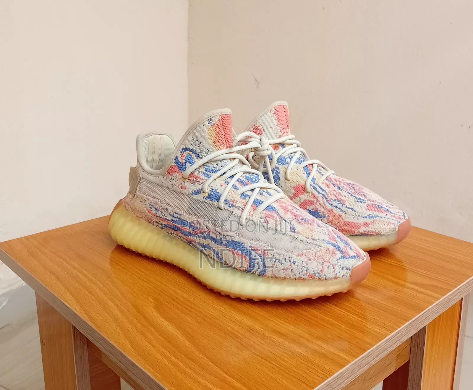 Adidas Yeezy Shoe