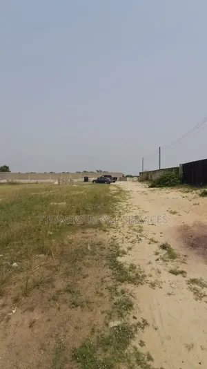 6plots of Land