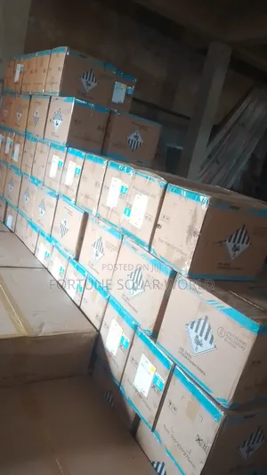 2.5kwh 12v Cworth Solar Lithium Ion Battery