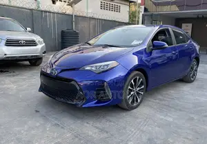 Toyota Corolla SE (1.8L 4cyl 2A) 2019 Blue