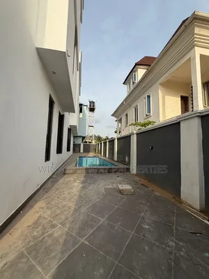 5bdrm Duplex in Apo Resettlement for sale