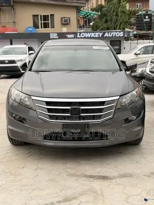 Honda Crosstour 2012 Gray
