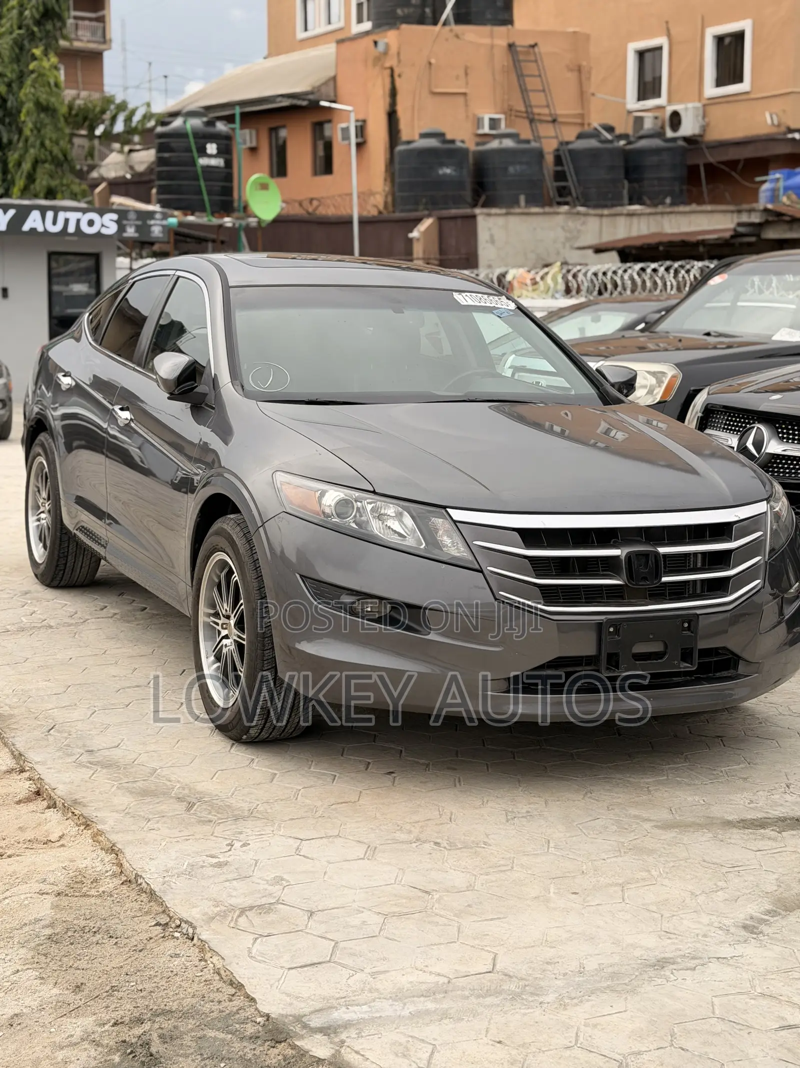 Honda Crosstour 2012 Gray
