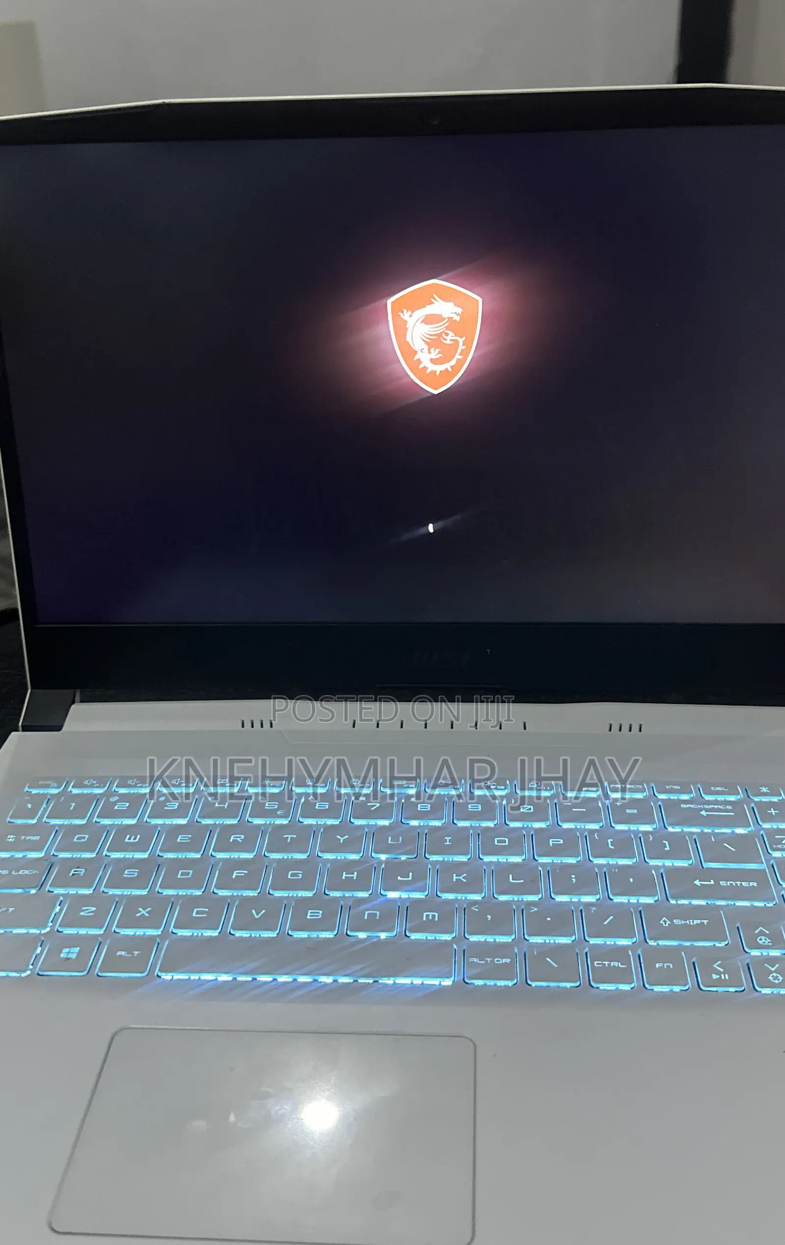 Laptop MSI MSI Sword 15 24GB Intel Core i7 SSD 500GB