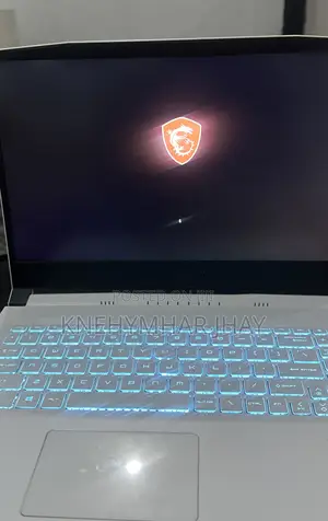 Laptop MSI MSI Sword 15 24GB Intel Core i7 SSD 500GB