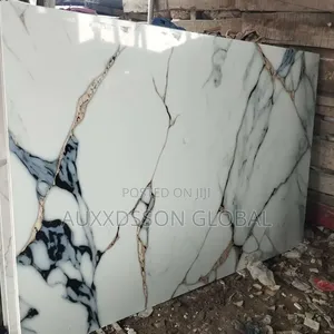 White Shivon Quartz Slabs