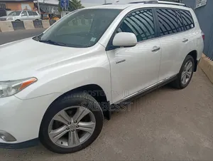 Toyota Highlander 2012 White