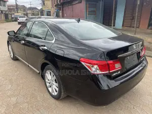 Lexus ES 350 2011 Black
