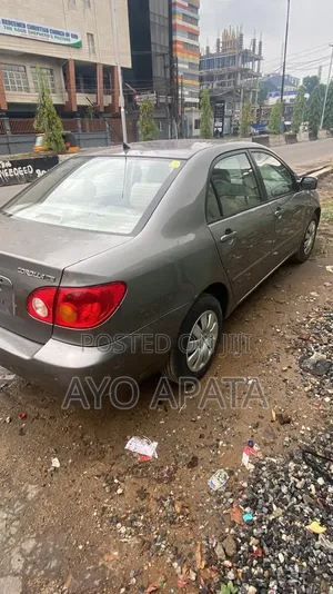 Toyota Corolla 2003