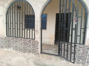 3bdrm Apartment in Benin City for rent