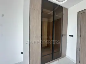 2bdrm Apartment in Lekki Phase 1 for rent