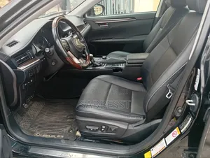 Lexus ES 2018 Black