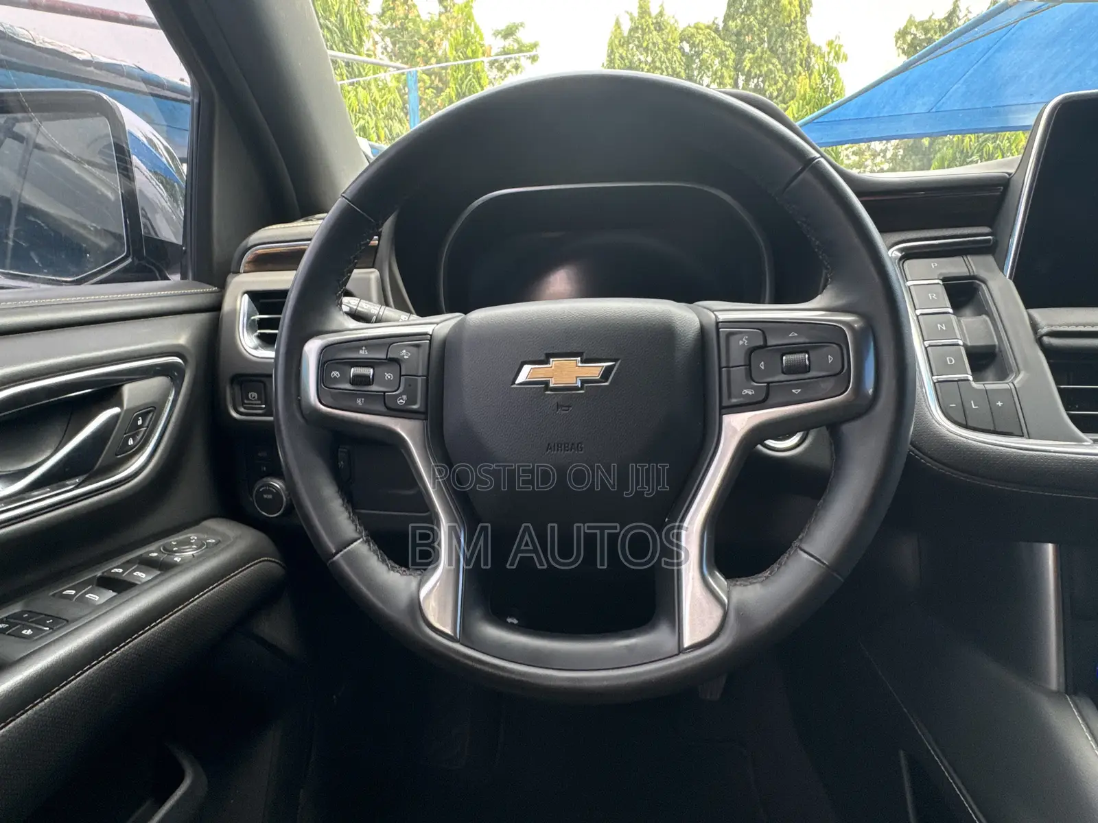 Chevrolet Tahoe Premier 2024 Silver
