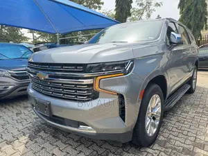 Chevrolet Tahoe Premier 2024 Silver