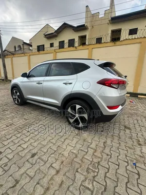 Hyundai Tucson Limited AWD 2016 Silver