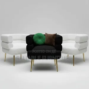 Accent Chair With Polished Gold Legs (Midnight Black Bouclé)