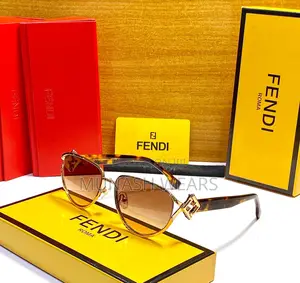 Fendi Classic Glasses
