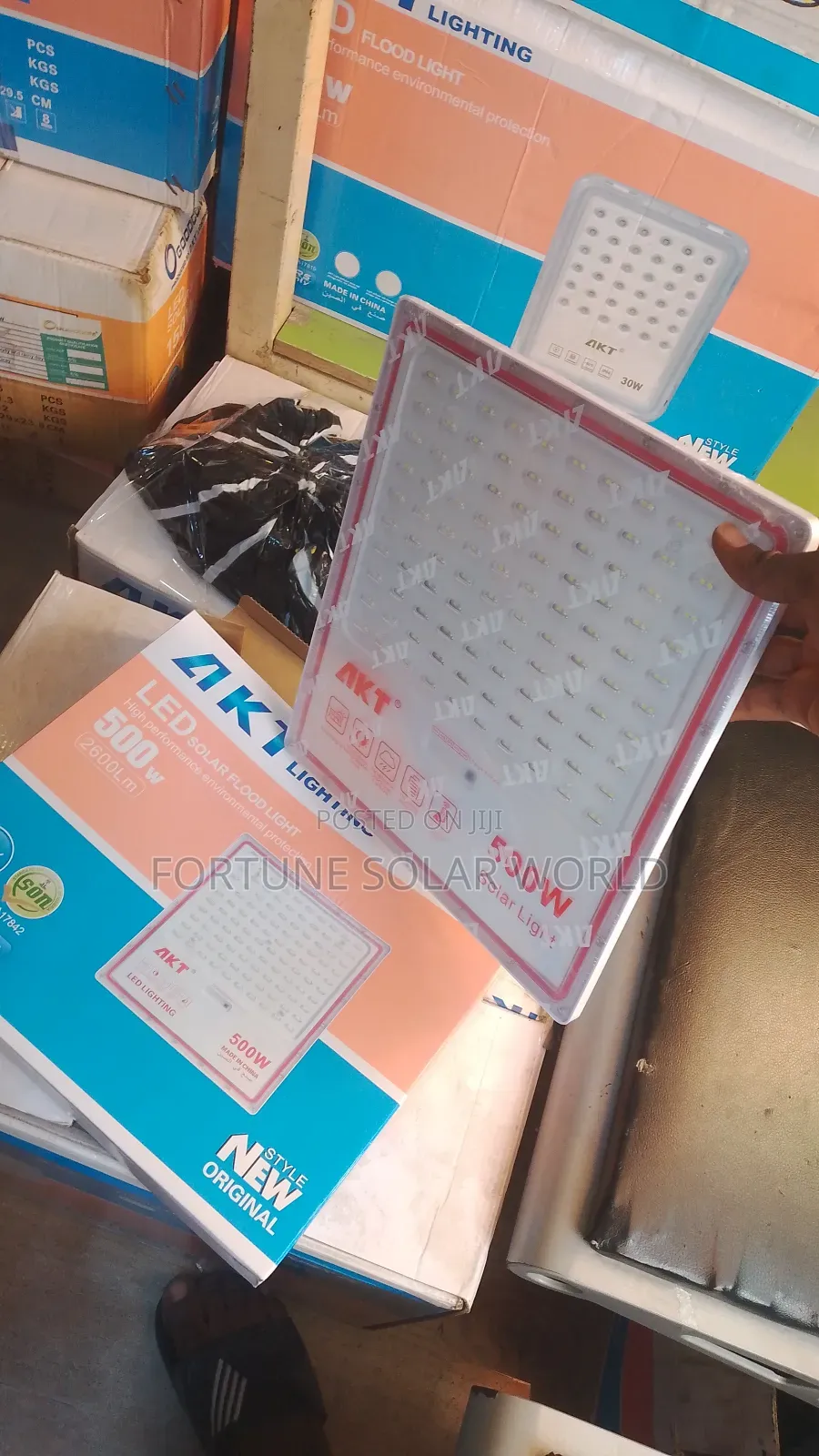 500watts Akt Light