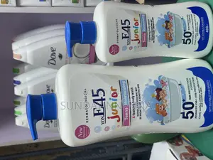 E45 Junior Lotion and Bath Set