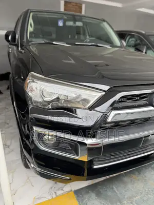 Toyota 4-Runner Limited 4WD 2010 Black