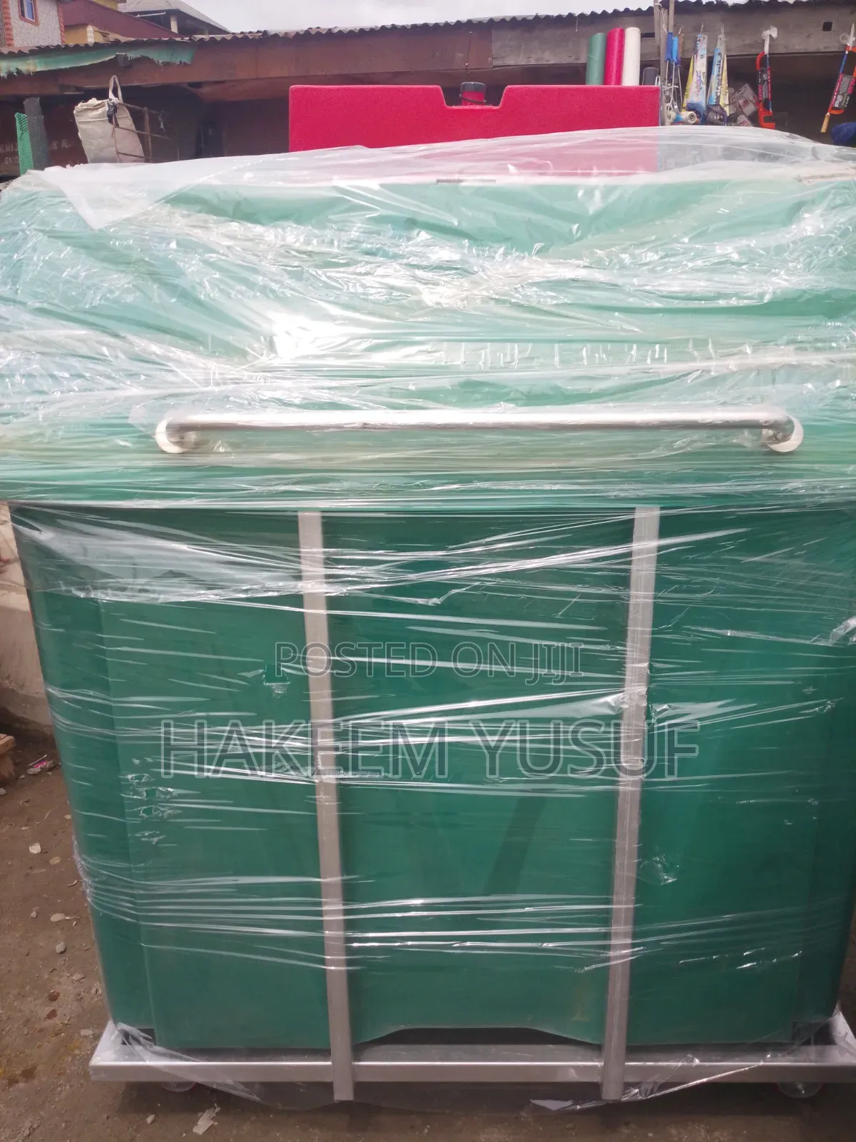 2000liters Dustbin