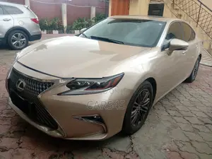 Lexus ES 2013 Gold