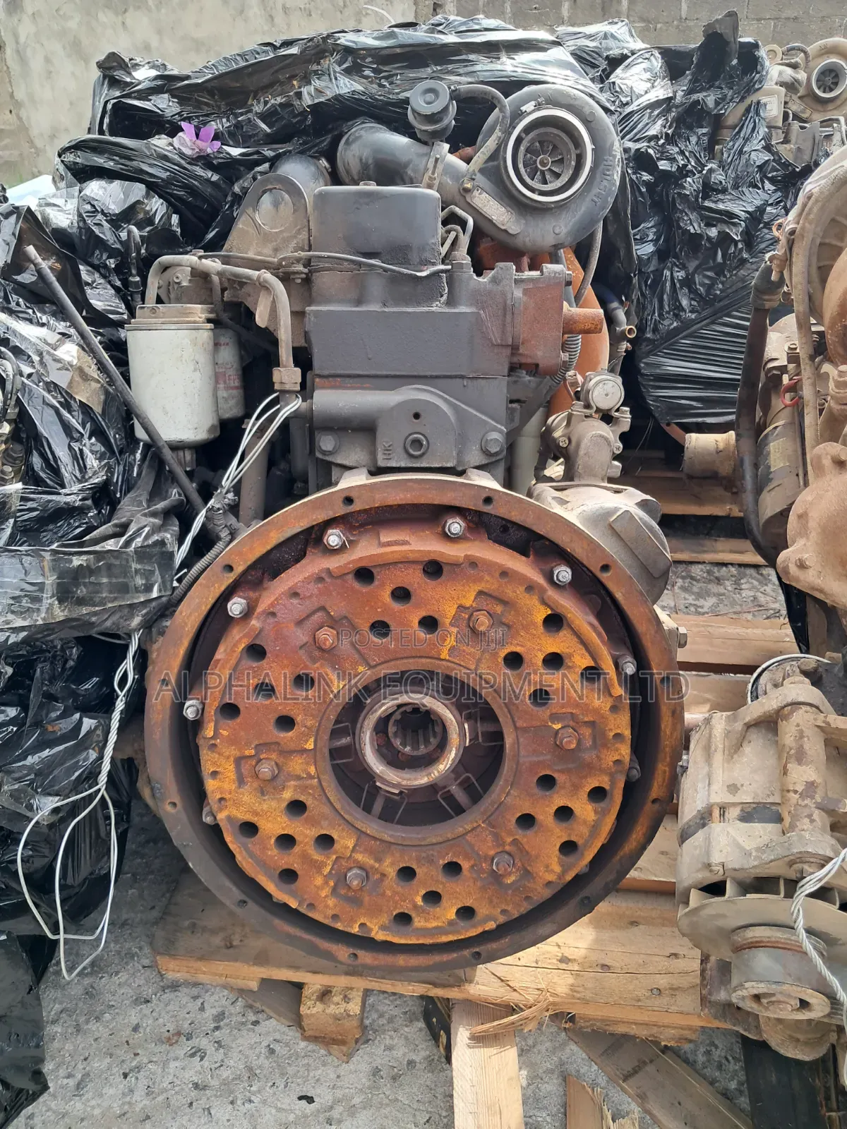 Cummins 6bt5.9 Engine